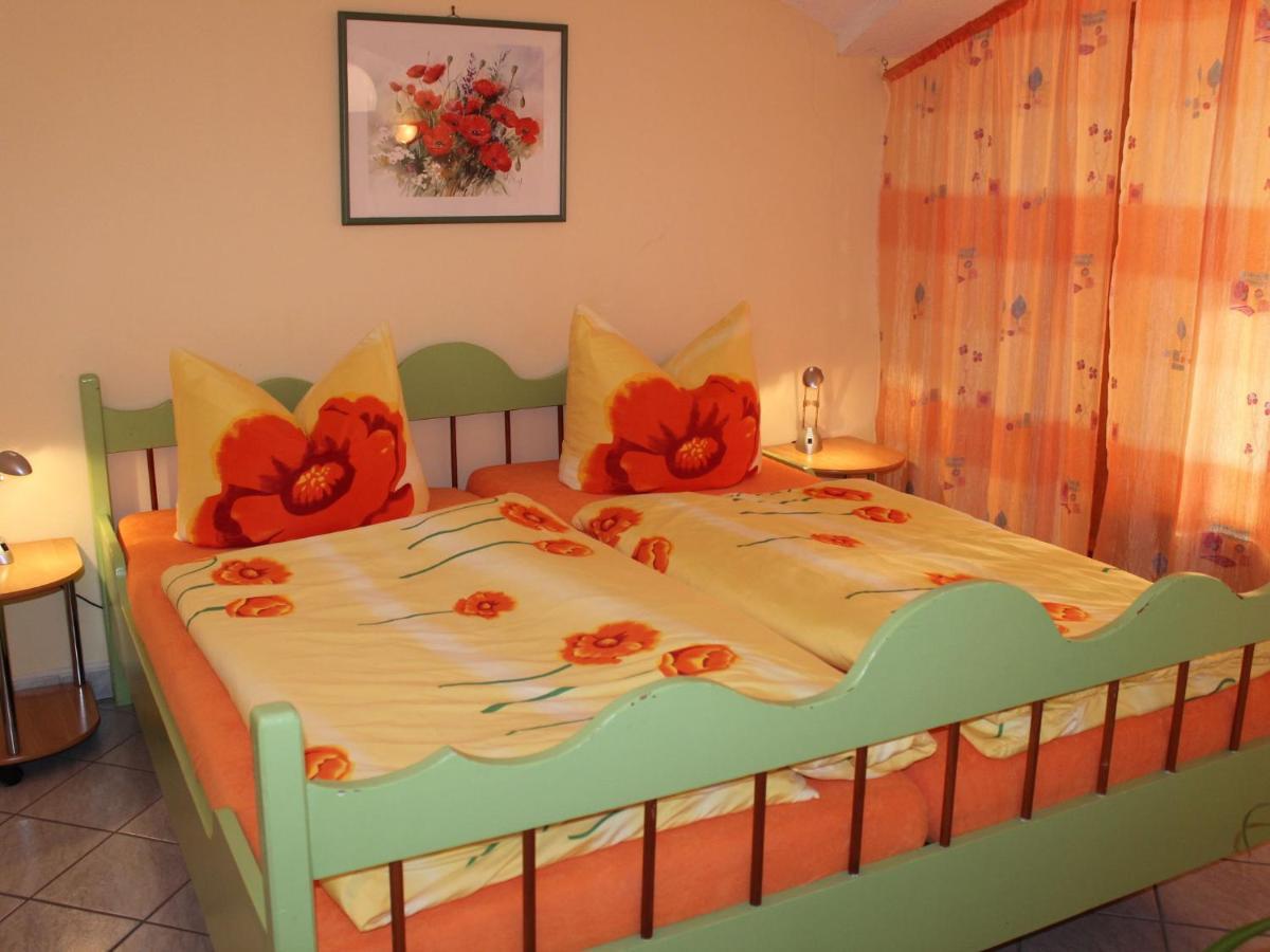 Comfy Apartment In Weissig With Garden Cameră foto